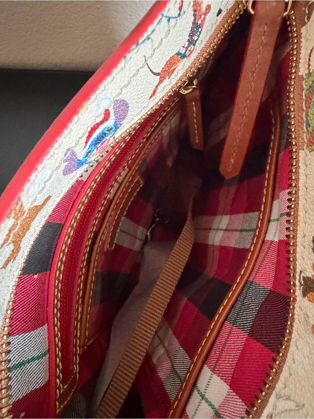 Dooney & Bourke Disney Christmas Santa Tails Holiday Dog Crossbody Plaid - Picture 3 of 14